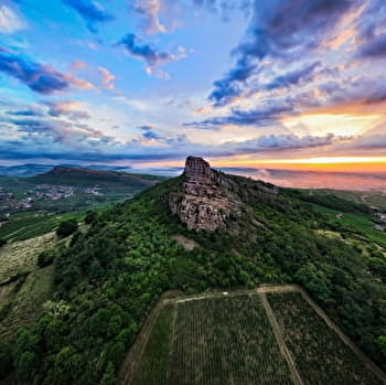 Les secrets de la Roche de Solutré - SOLUTRE-POUILLY