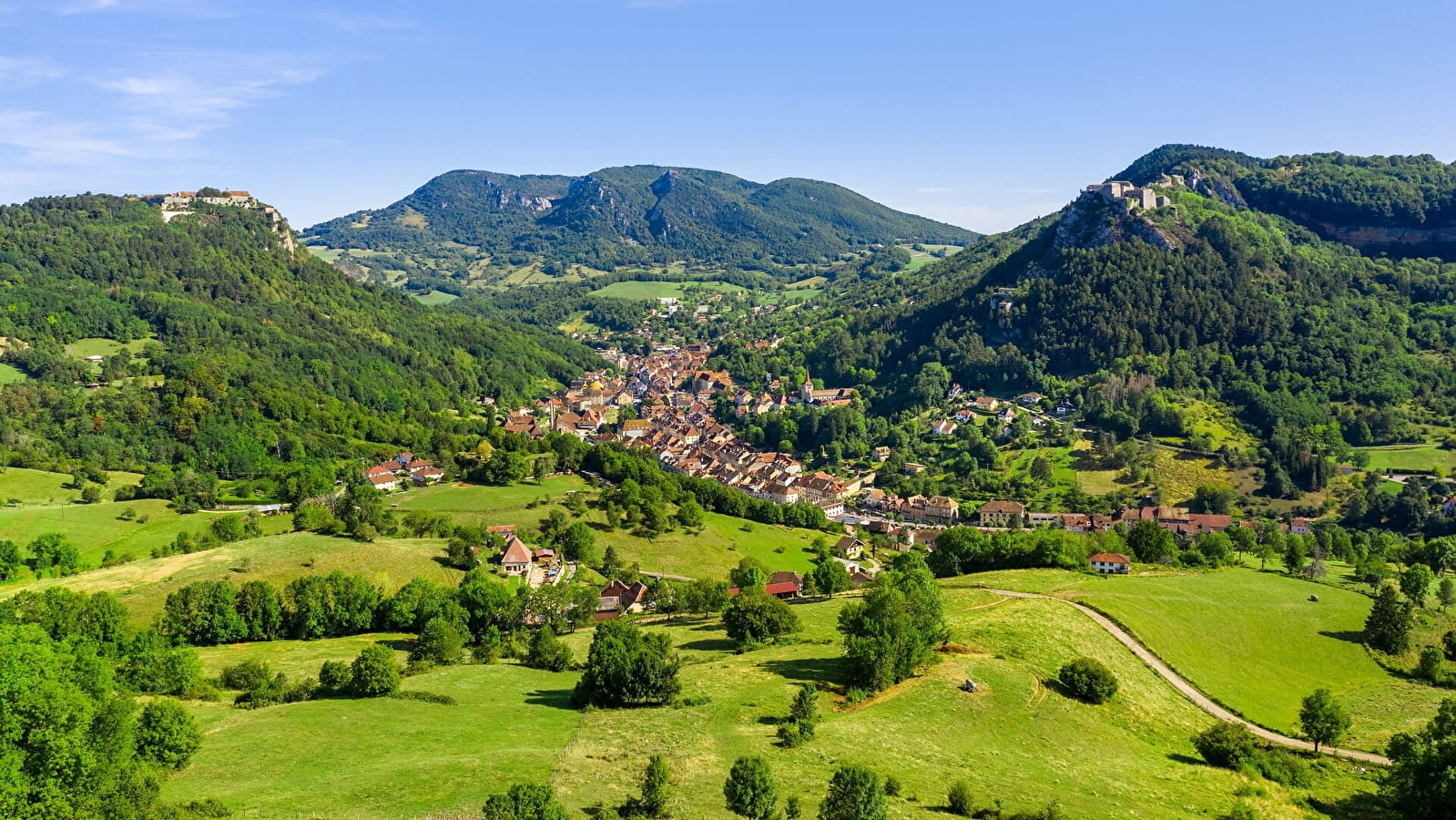 Tour du Jura Vélo Loisirs - Option : Aiglepierre – Salins-les-Bains