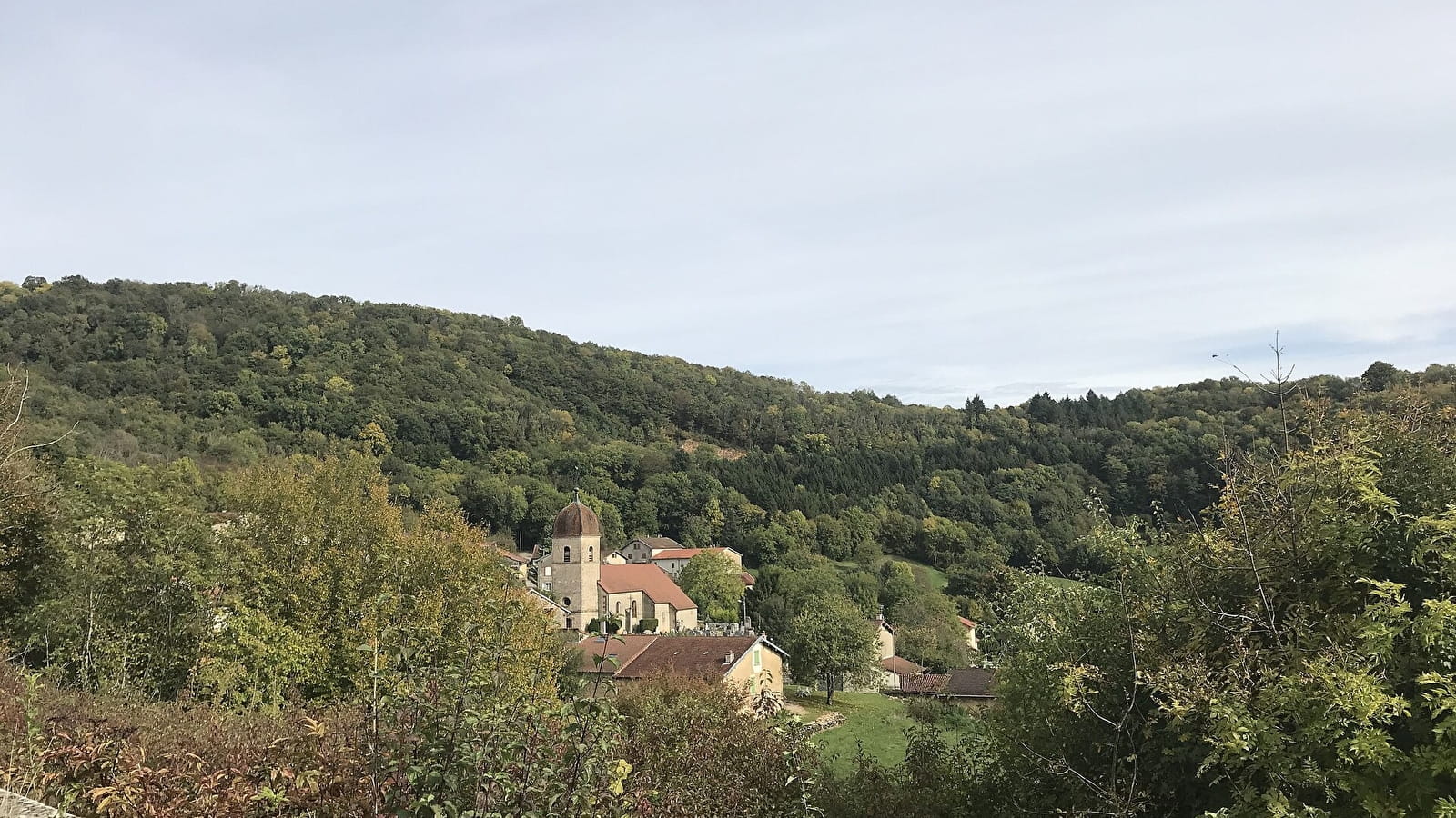 Le Pays de Saint-Amour - 79R