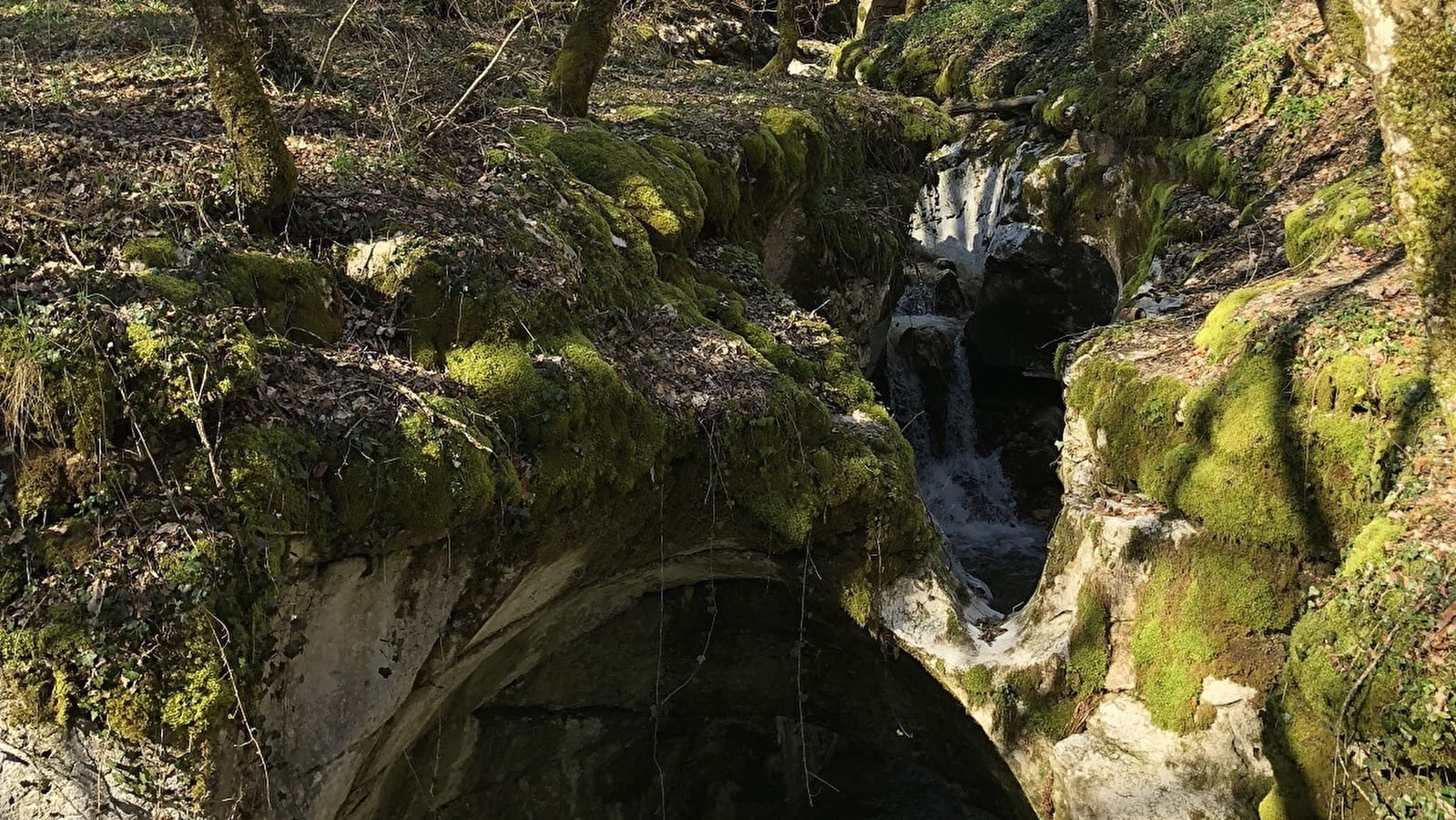 Sentier des bacs et des fontaines