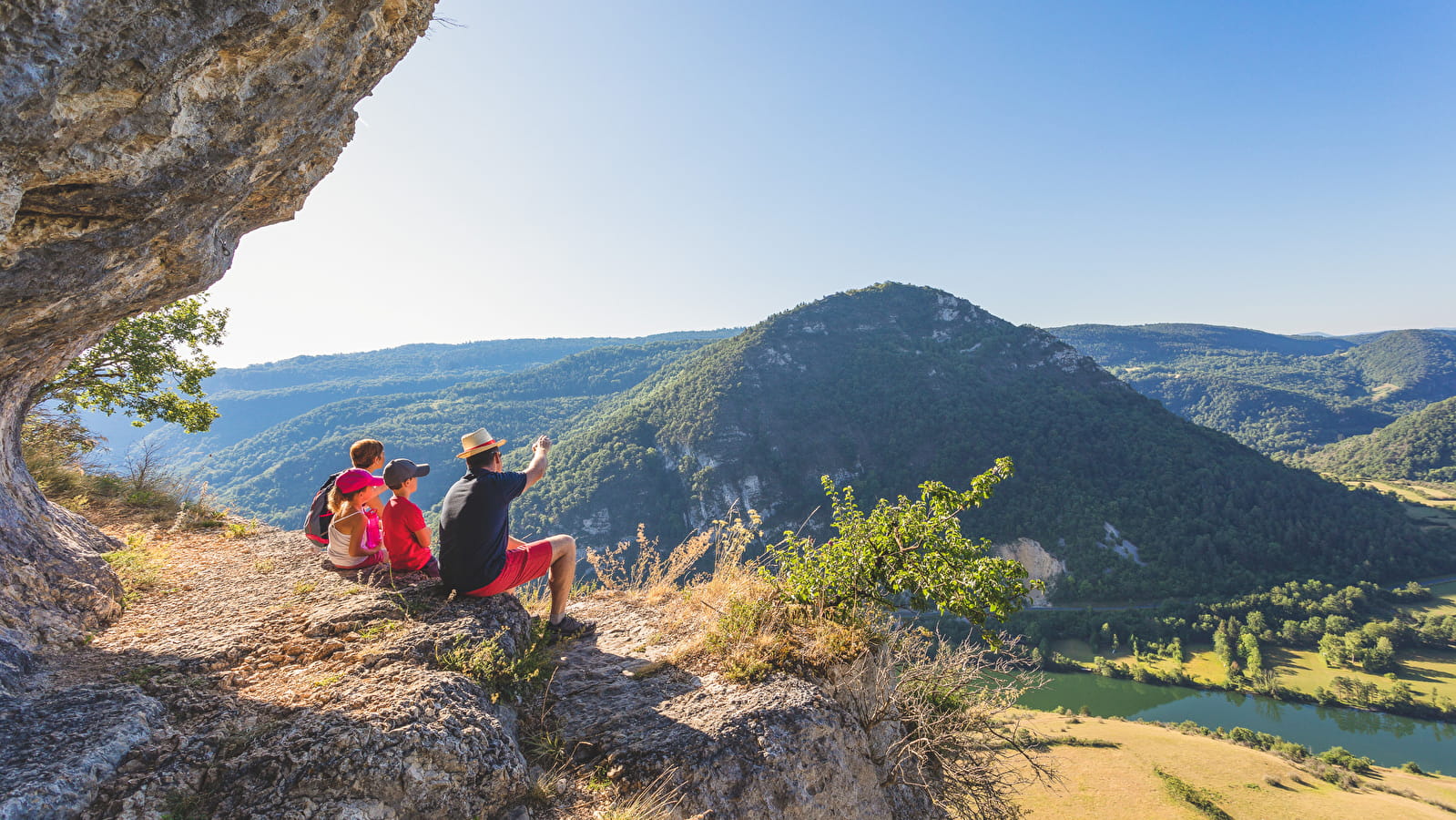 Tour du Val de Buenc - Gorges de l'Ain (version courte)