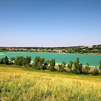 Entre Clairvaux et Vouglans - 93R - CLAIRVAUX-LES-LACS