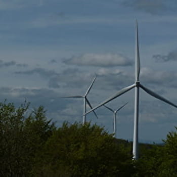 Randonnée - Le chemin des éoliennes - APREMONT
