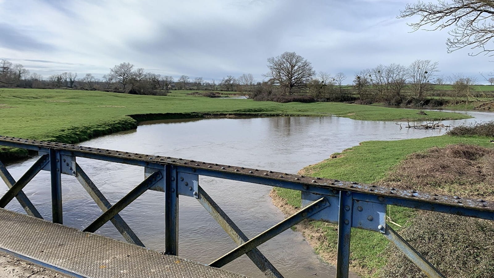 Boucle autour de la Besbre