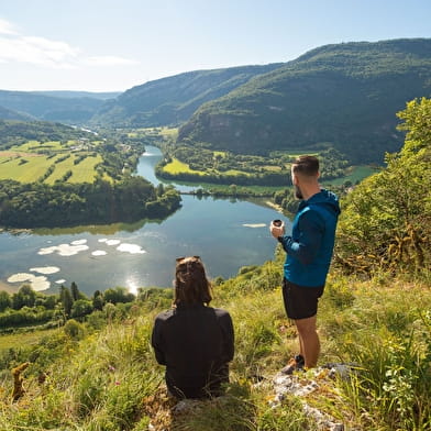 Belvédères de l’église de St Maurice d’Echazeaux – Ruines de Montdidier
