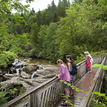 La promenade de la roue et des Marmites - SAINT-GERMAIN-DE-JOUX