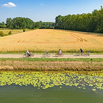 La Voie Bleue en Bourgogne - CORRE
