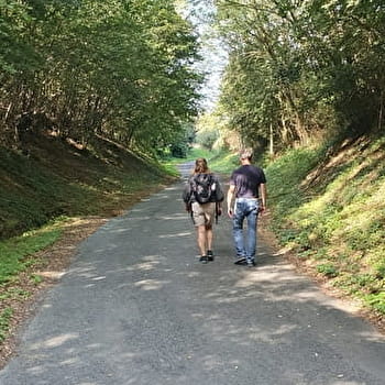 Circuit randonnée: La chavannoise. - CHAVANNES-SUR-REYSSOUZE