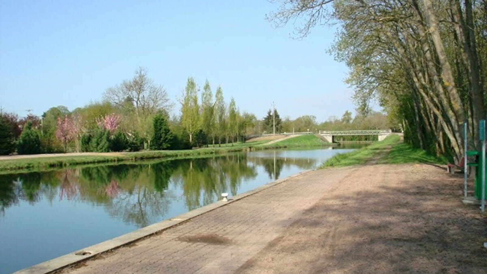 Sentier du bois des Poiriers