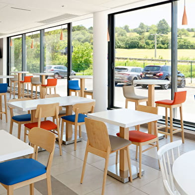 Akena Besançon-JPR HOSPITALITY