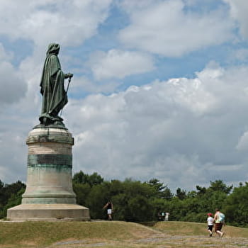 Boucle locale en espace partagé : Vercingétorix / Jules César - ALISE-SAINTE-REINE
