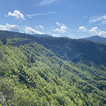 Randonnée - Les Roches d'Orvaz - BELLEYDOUX