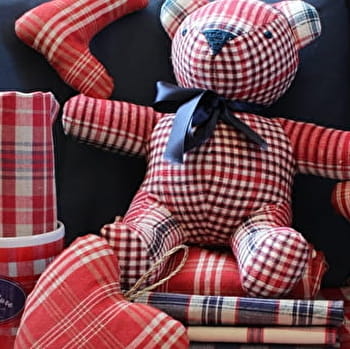 Le tissu traditionnel du Pays de Montbéliard... - 