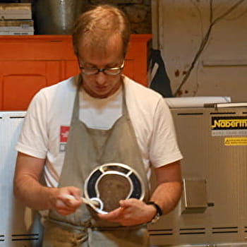 Visites de l'atelier de Sébastien Dugué, maître verrier - VIEUX-CHATEAU