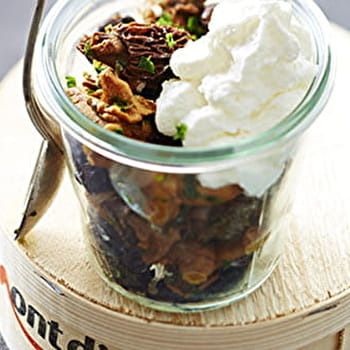 Verrines de champignons & espuma de Mont d’Or - BESANCON