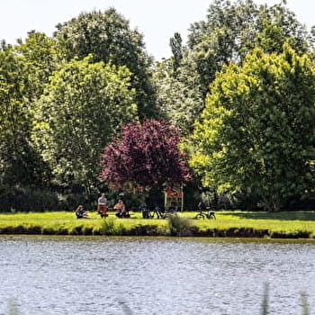 À la croisée des Nièvres - Les Bertranges à vélo - GUERIGNY