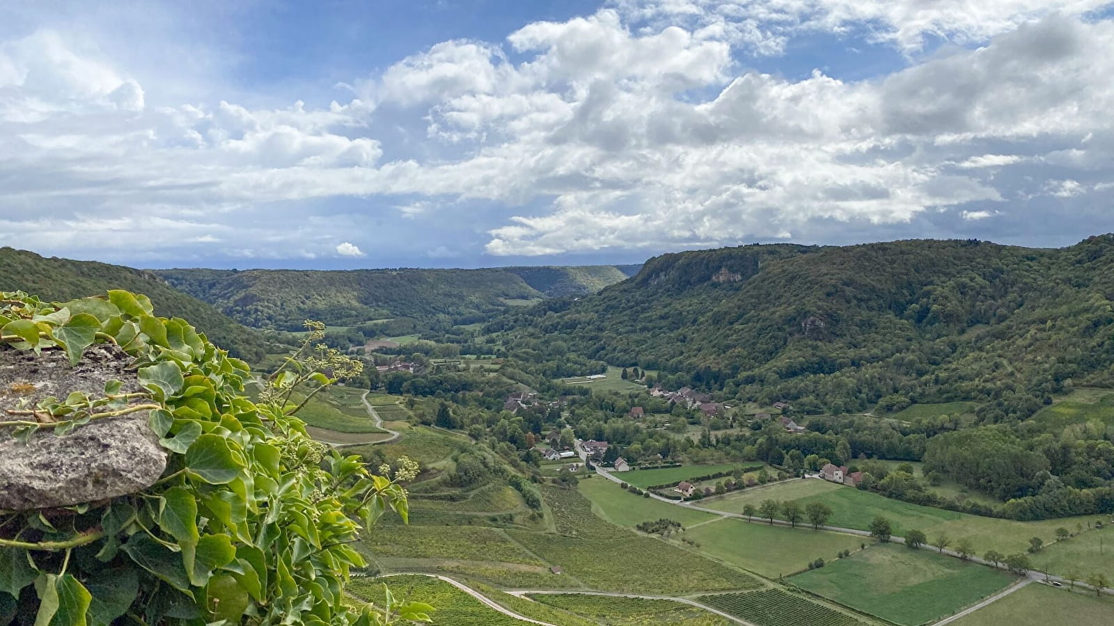 Saint-Amour - Lons-le-Saunier : Escapade gourmande entre montagne et vignoble
