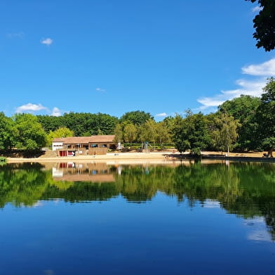 Decize - La Machine par l'étang Grenetier