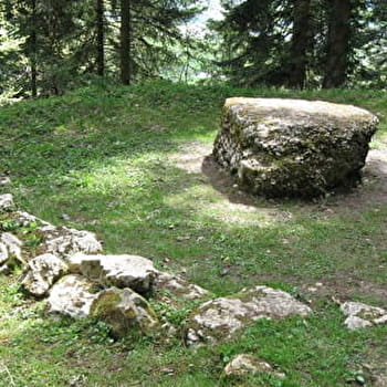 La table du Roi - Roche Jeannin - MORTEAU
