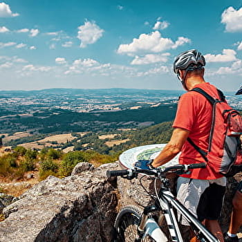 A VTT sur la GTMC, entre Cussy-en-Morvan et Bourbon-Lancy - CUSSY-EN-MORVAN