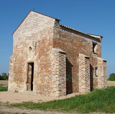 Circuit randonnée: Des chapelles et châteaux