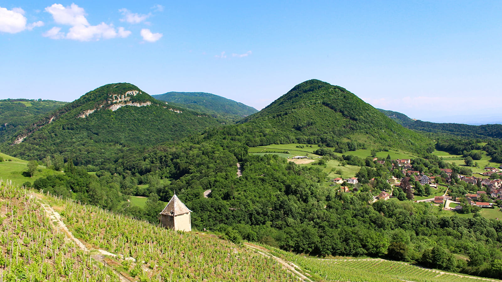 GR® de Pays - Tour du Pays de Lhuis et d'Izieu