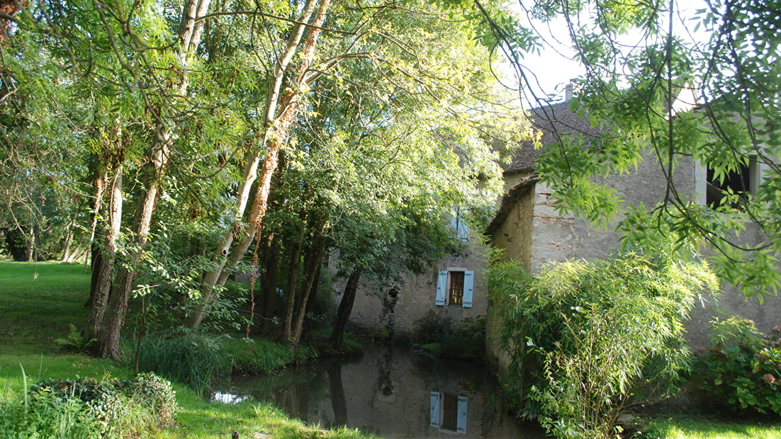 Au fil des moulins et panorama de la Garenne