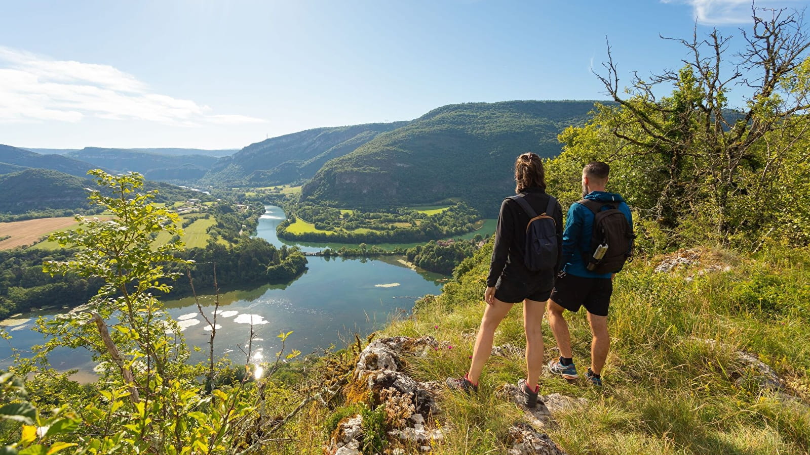 Belvédères de l’église de St Maurice d’Echazeaux – Ruines de Montdidier