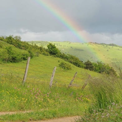 Sentier Mémoire de Pierre et belvédère de la carrière