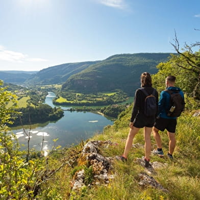 Belvédères de l’église de St Maurice d’Echazeaux – Ruines de Montdidier