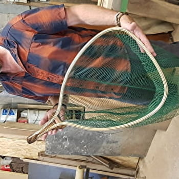 Rencontrer Jean-Michel avec ses épuisettes de luxe -