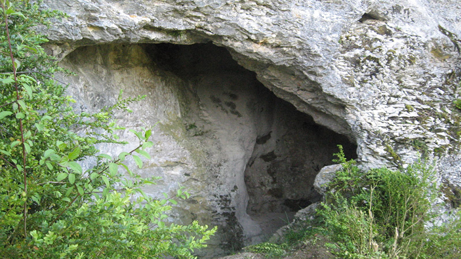Grotte de la Cabatane, crête et belvédère