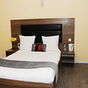 Hôtel Kyriad Direct Morez - HAUTS DE BIENNE