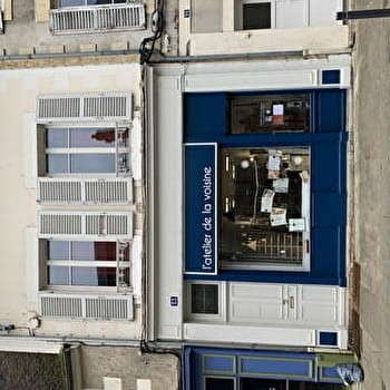 Dessin chez la voisine -