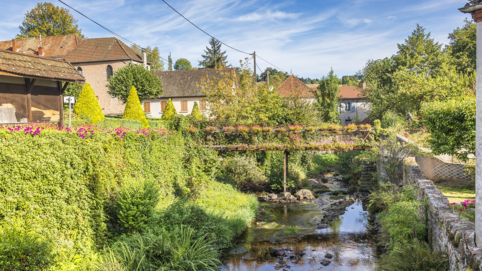GR®3: Du val de Besbre à la Montagne Bourbonnaise
