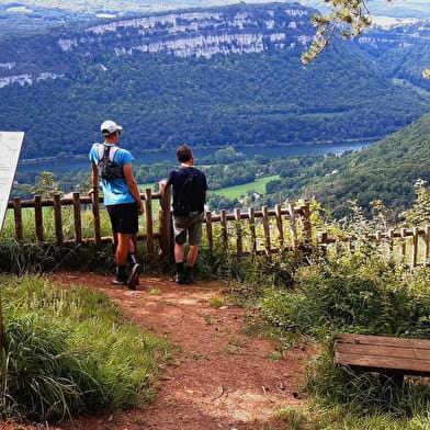 Circuit Jurassic Vélo Tours n° 38 - Les Gorges de l'Ain et ses méandres par la chapelle de St Maurice d'Echazeaux