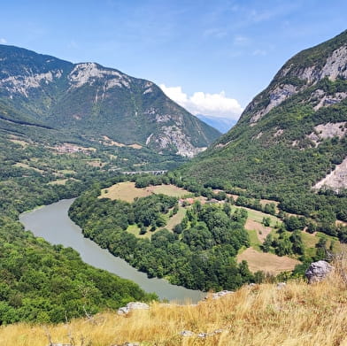 Randonnée pédestre : Fort l'Écluse au bord du Rhône