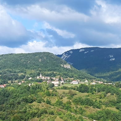 GR® de Pays - Tour du Pays de Lhuis et d'Izieu