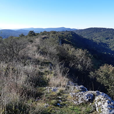 Randonnée - Crête de la Cabatane - Sur les roches