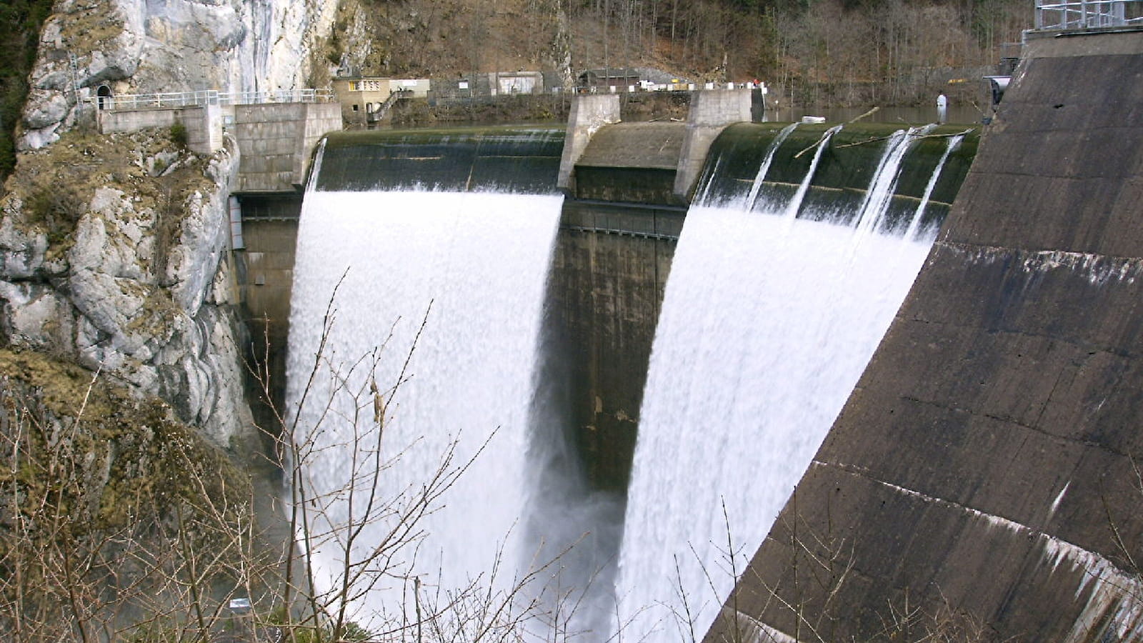 Barrage du Châtelot
