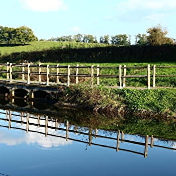 Autour des villages - SAINT-JULIEN-SUR-DHEUNE