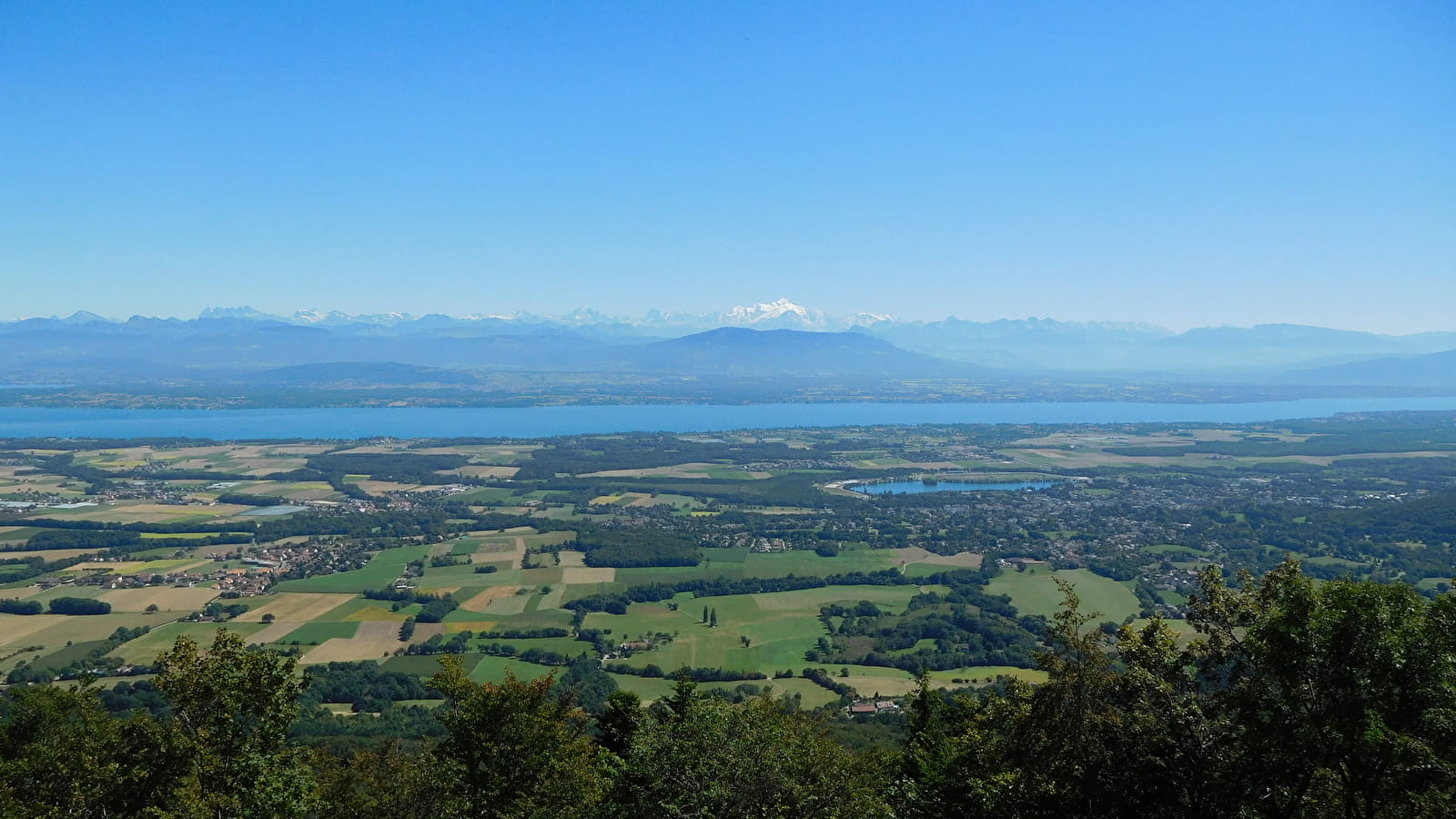 Randonnée : La Dôle par les alpages Suisses