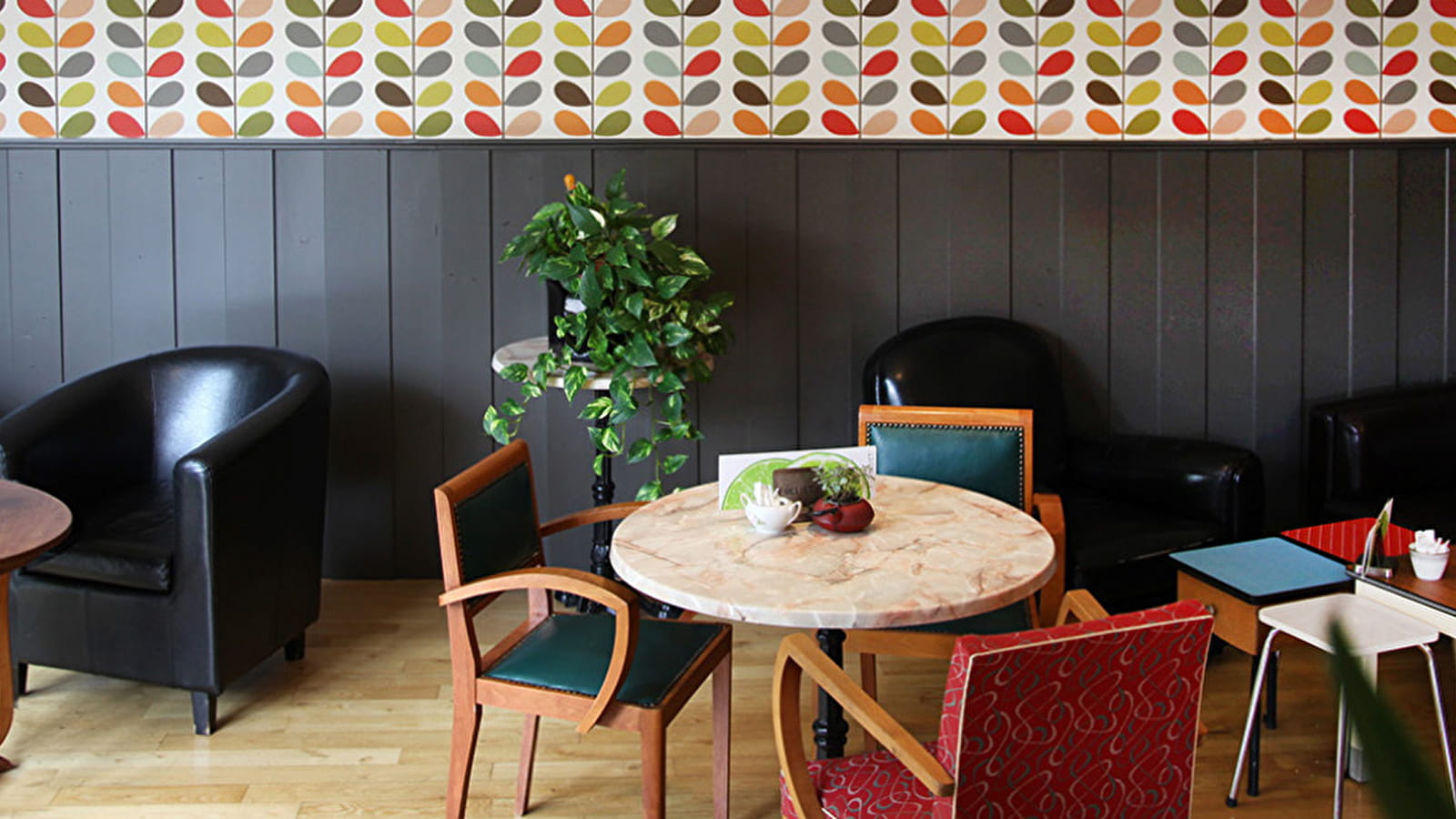 Déguster une tarte maison au 'Monde à part'