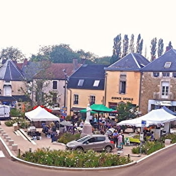 Marché de Pouilly en Auxois - POUILLY-EN-AUXOIS
