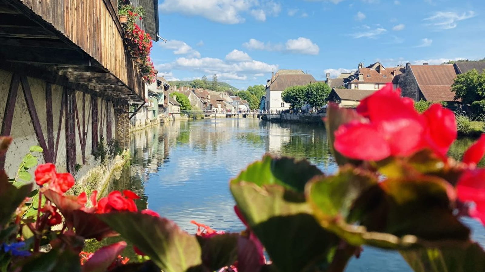 Balade urbaine au fil de la Loue