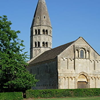 Circuit randonnée: Des chapelles et châteaux - SAINT-ANDRE-DE-BAGE