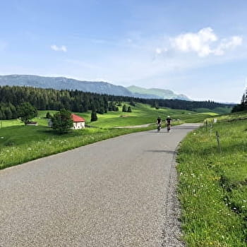 La Grande traversée du Jura à vélo - GTJ à vélo - MONTBÉLIARD