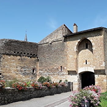 Les Chemins de Cluny Bresse Bourguignonne - Mâconnais Clunisois - CUISEAUX