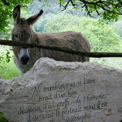 Sentier Mémoire de Pierre