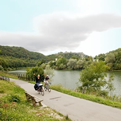 Les Rives et le Château